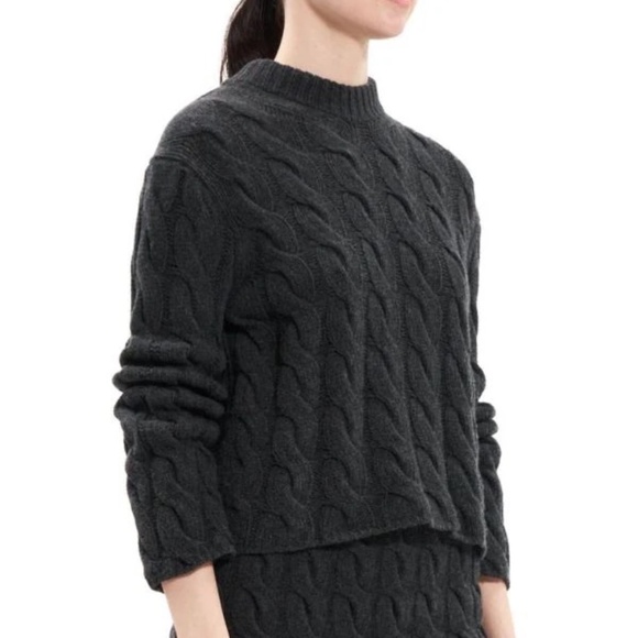 Theory Cable Knit Wool & Cashmere Sweater – Size L - Picture 1 of 5